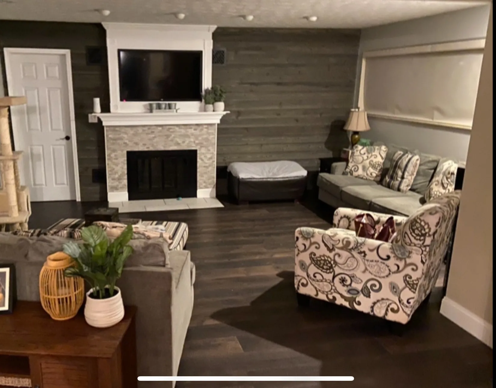 Completed Frontline living room painting and flooring project